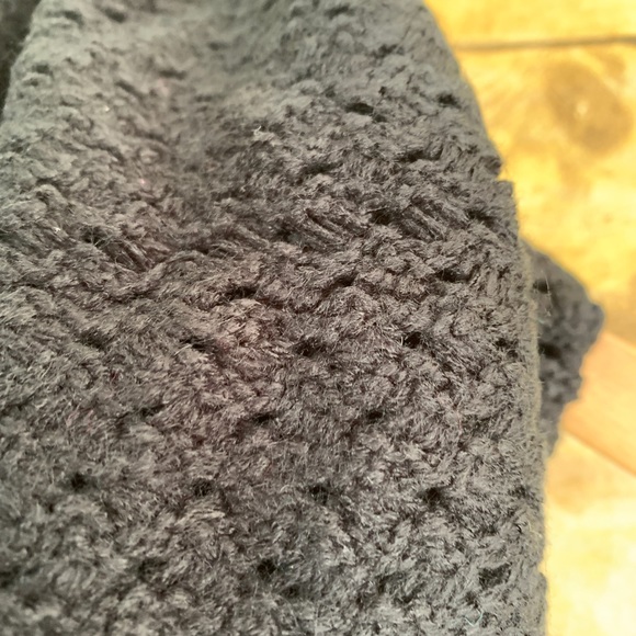 Isaac Mizrahi Live! Black Circle Scarf - Picture 2 of 4